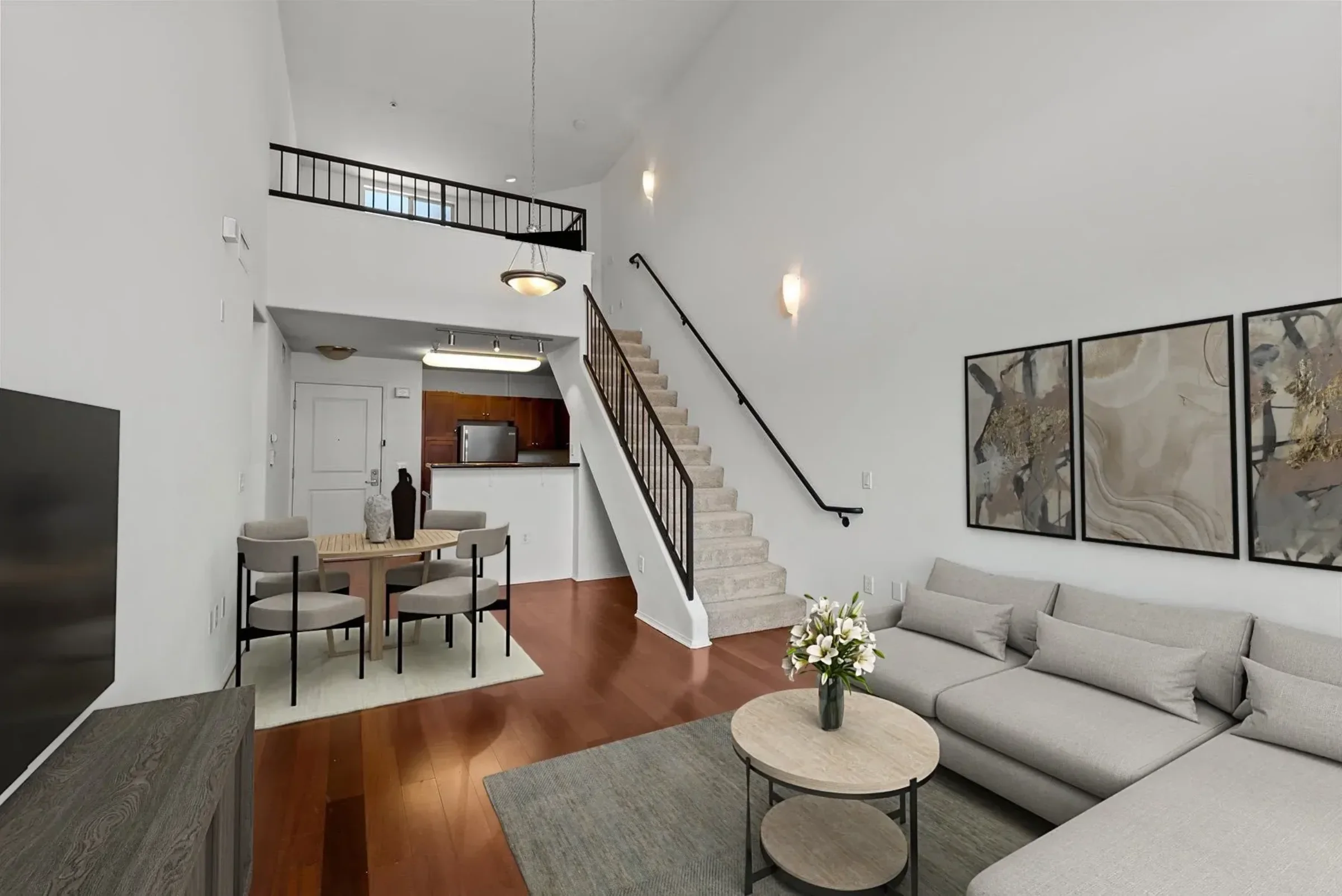  100 S Alameda St #401