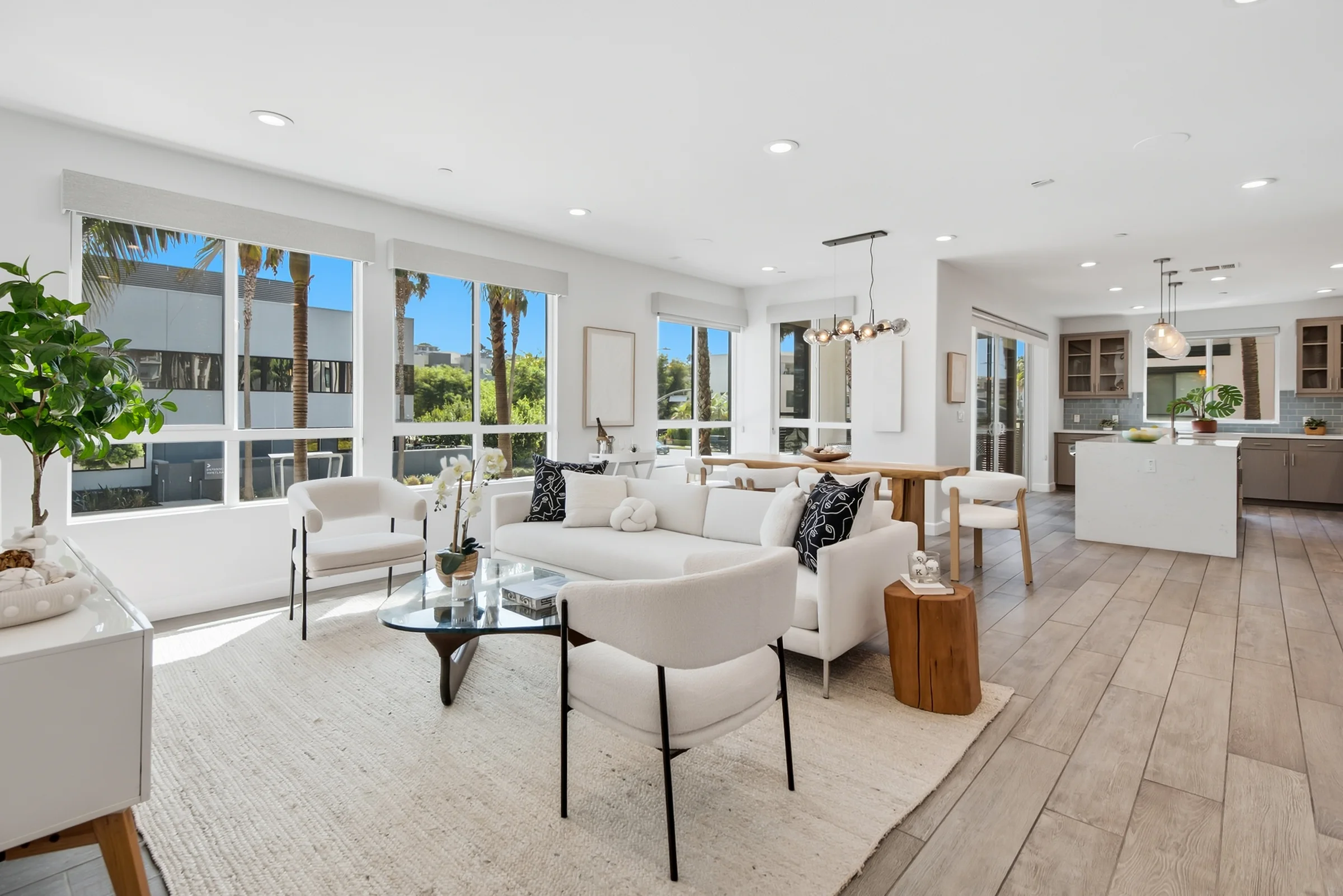 12550 W Fielding Cir #2