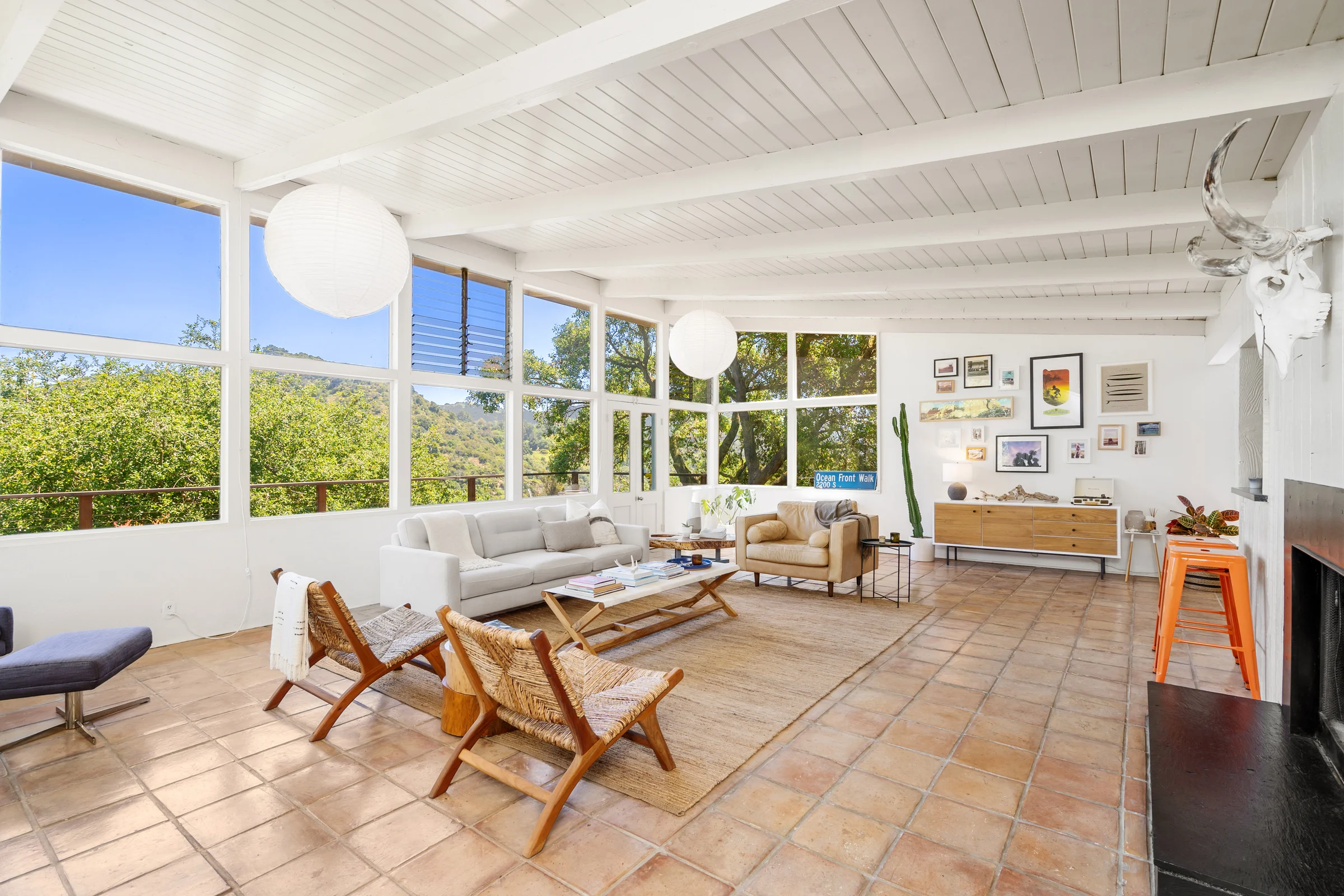 19783 Valley View Dr